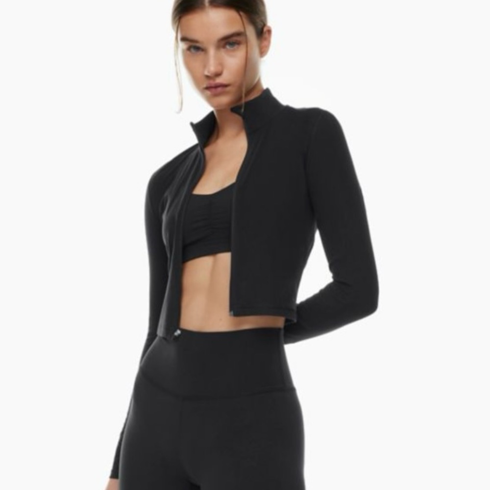 aritzia tnabutter zip up jacket long sleeve
